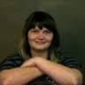 Meet your Posher, Chloe